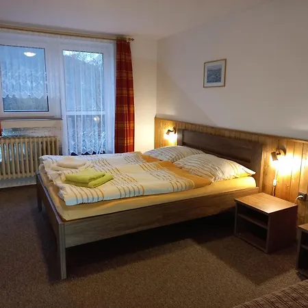 Kubat בית הארחה